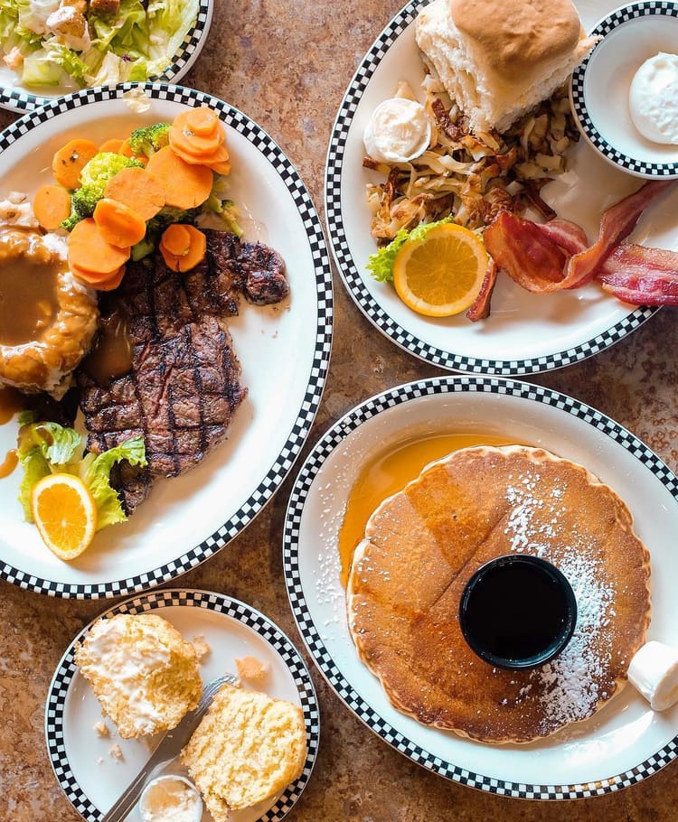 black-bear-diner-food Black Bear Diner Food NextMe Restaurant Waitlist Case Study