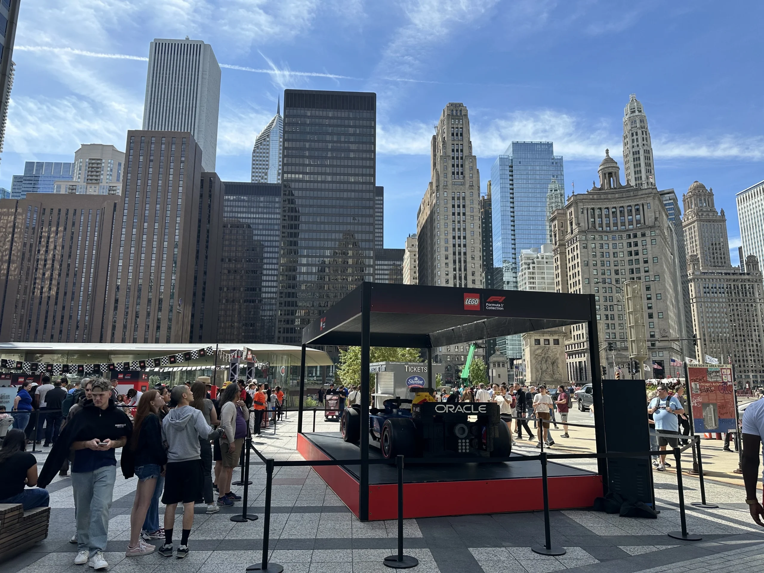 LEGO-f1-build-the-thrill-activation LEGO F1 Build The Thrill activation in downtown Chicago